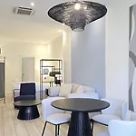 Velarde By Del Parque Flats