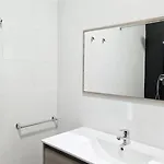 Velarde By Del Parque Flats 아파트 *